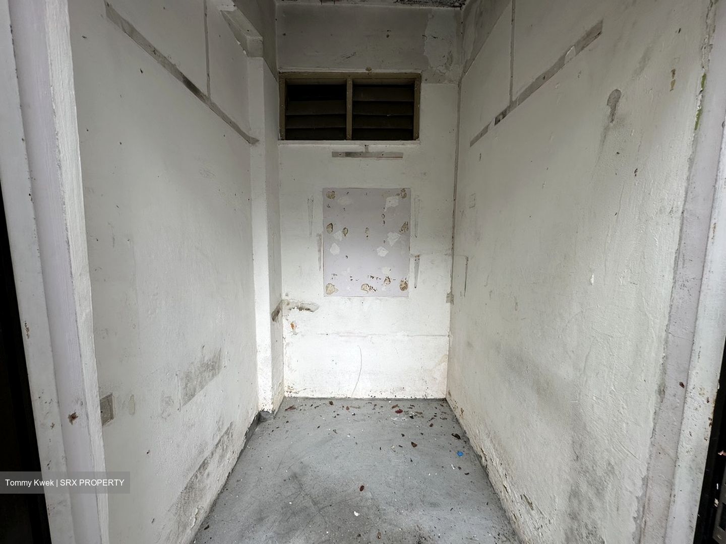 Jurong East Avenue 1 (D22), Shop House #545569621